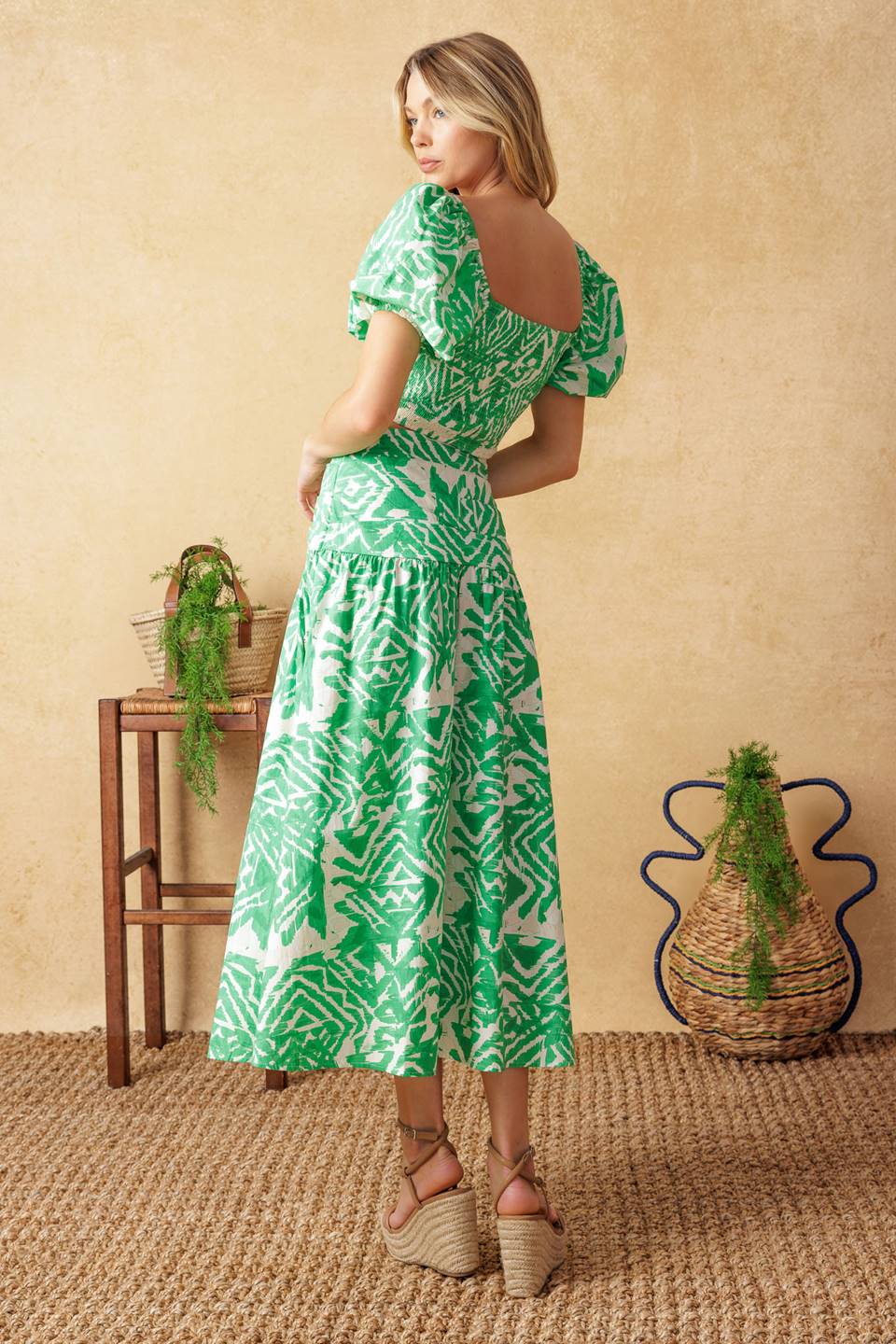 DESTINED FOR MORE - CROP TOP & SKIRT SET - Image 2