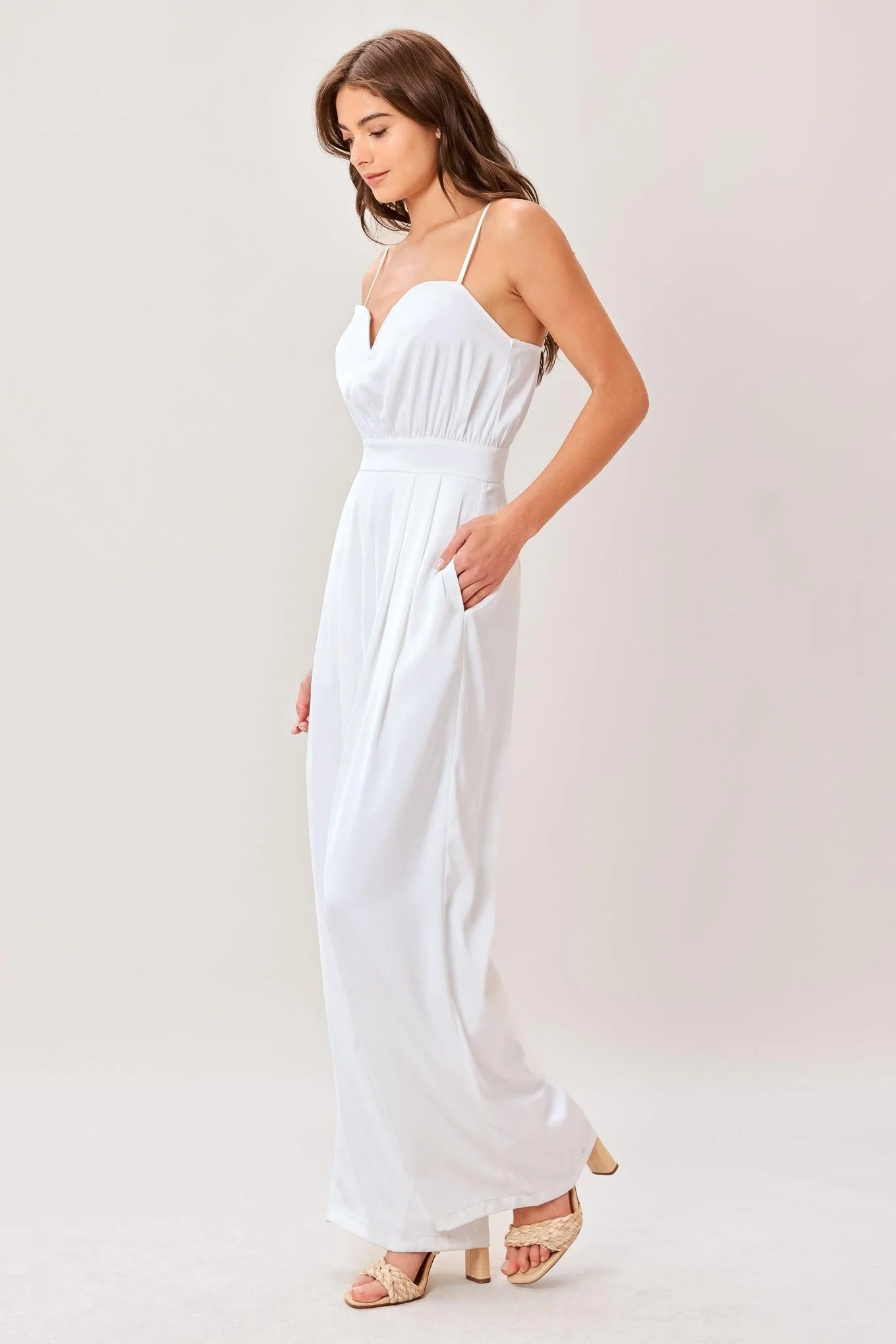 MODERN EASE WHITE JUMPSUIT - Image 3
