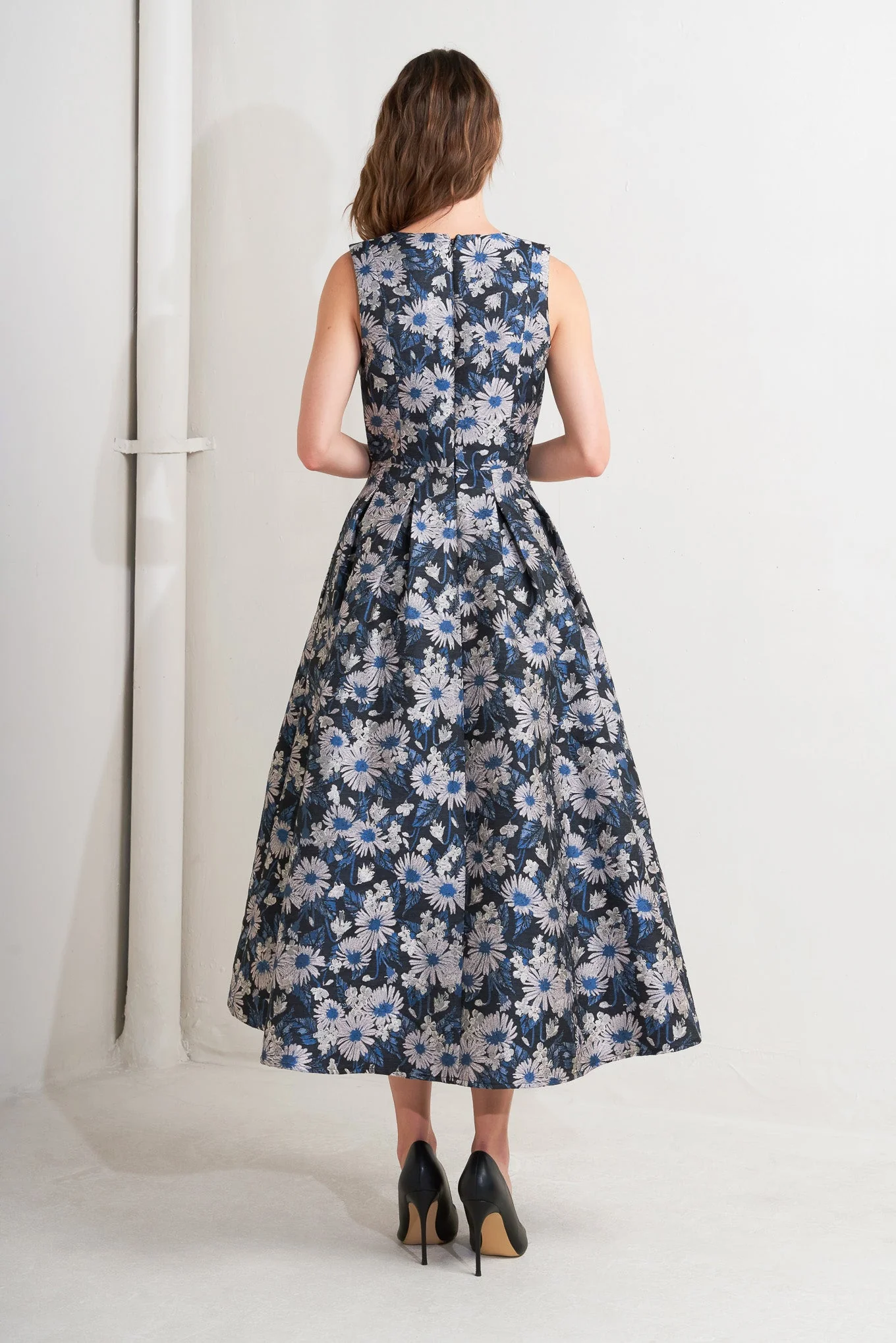 NAVY FLORAL JACQUARD MIDI DRESS WITH POCKETS - Image 2