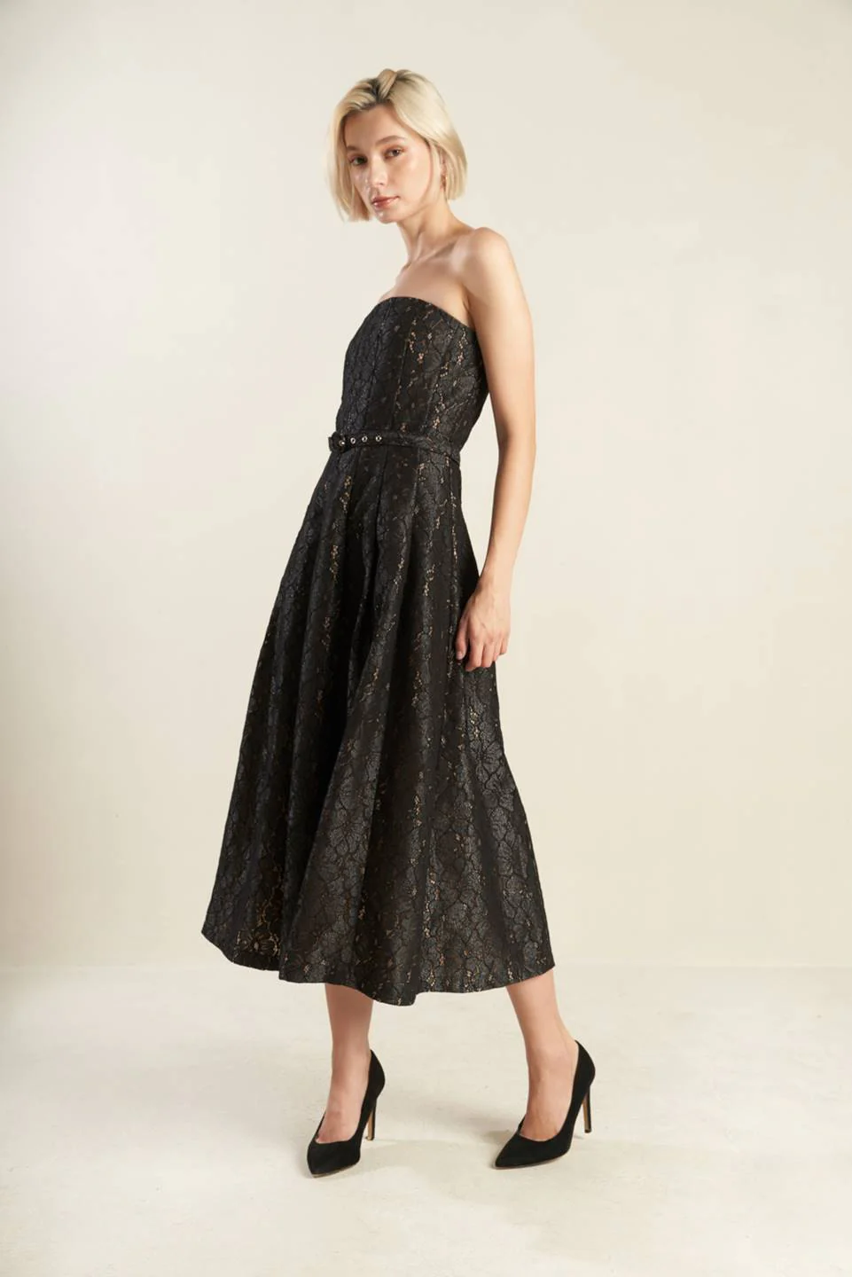 THE TRUTH IS STRAPLESS BLACK LACE MIDI DRESS - Image 4